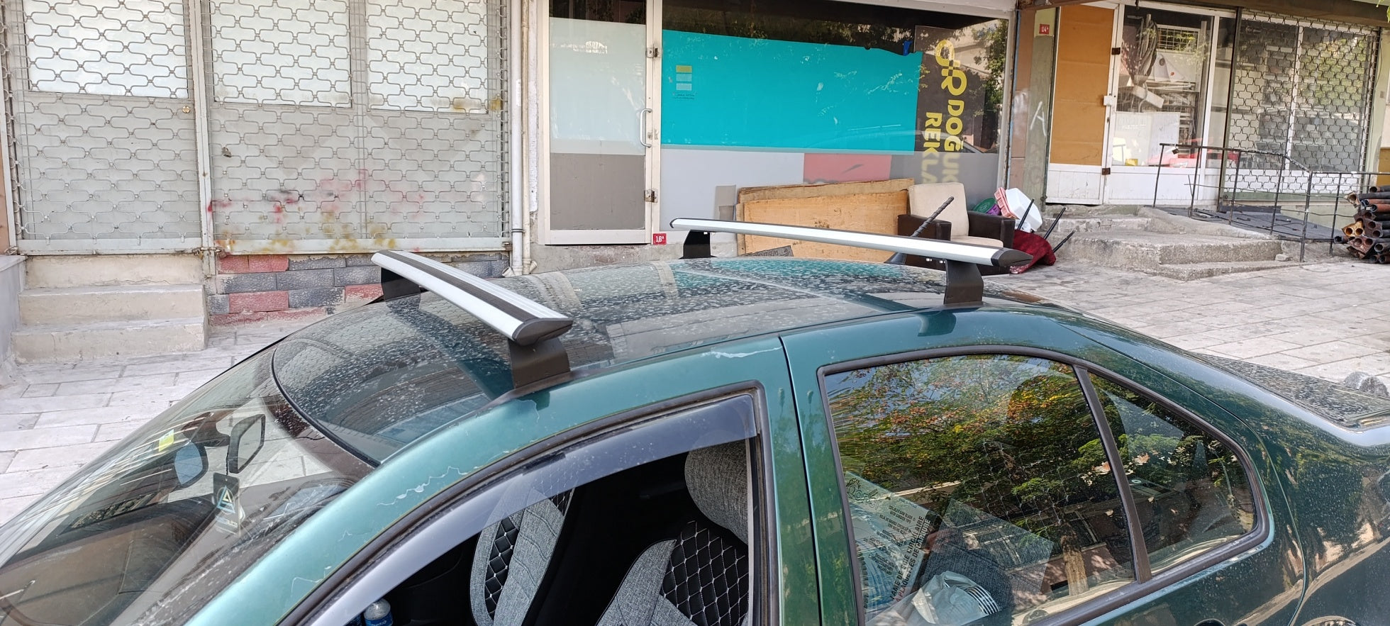 For Volkswagen Bora Sedan Roof Rack Cross Bar, Metal Bracket, Silver 1998-2005 For Volkswagen Bora Sedan Roof Rack Cross Bar, Metal Bracket, Silver 1998-2005